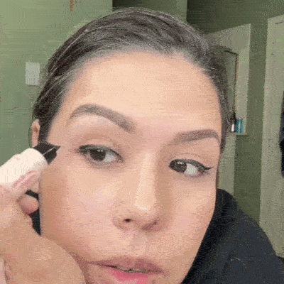 Eyeliner Magic cu Ștampilă