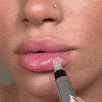 Extreme Lip Plumper – Tratament Volumizant și Hidratant pentru Buze